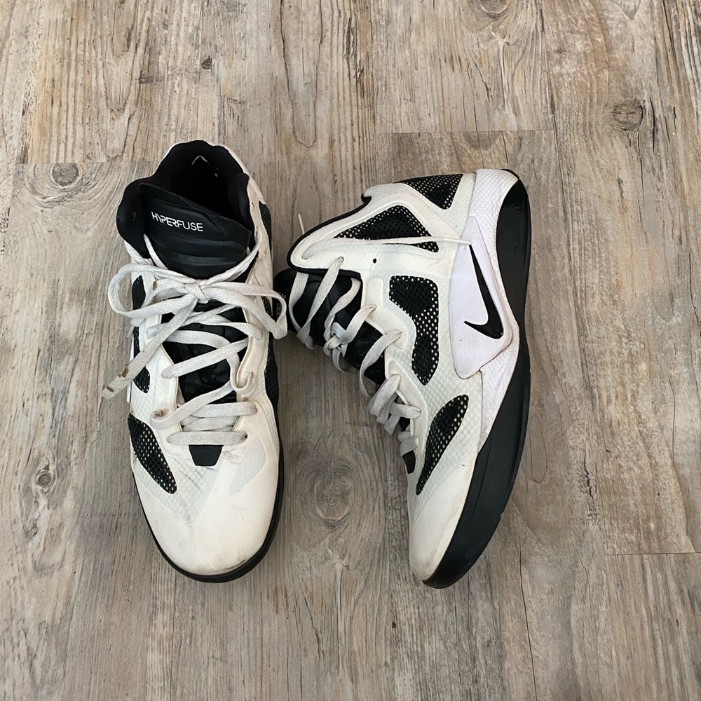 Nike Hyperdunks - image 1